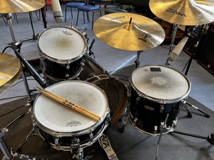What music teacher trainees can learn from recording drums